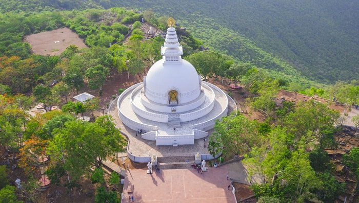 Vishwa-Shanti-Stupa-Rajgir